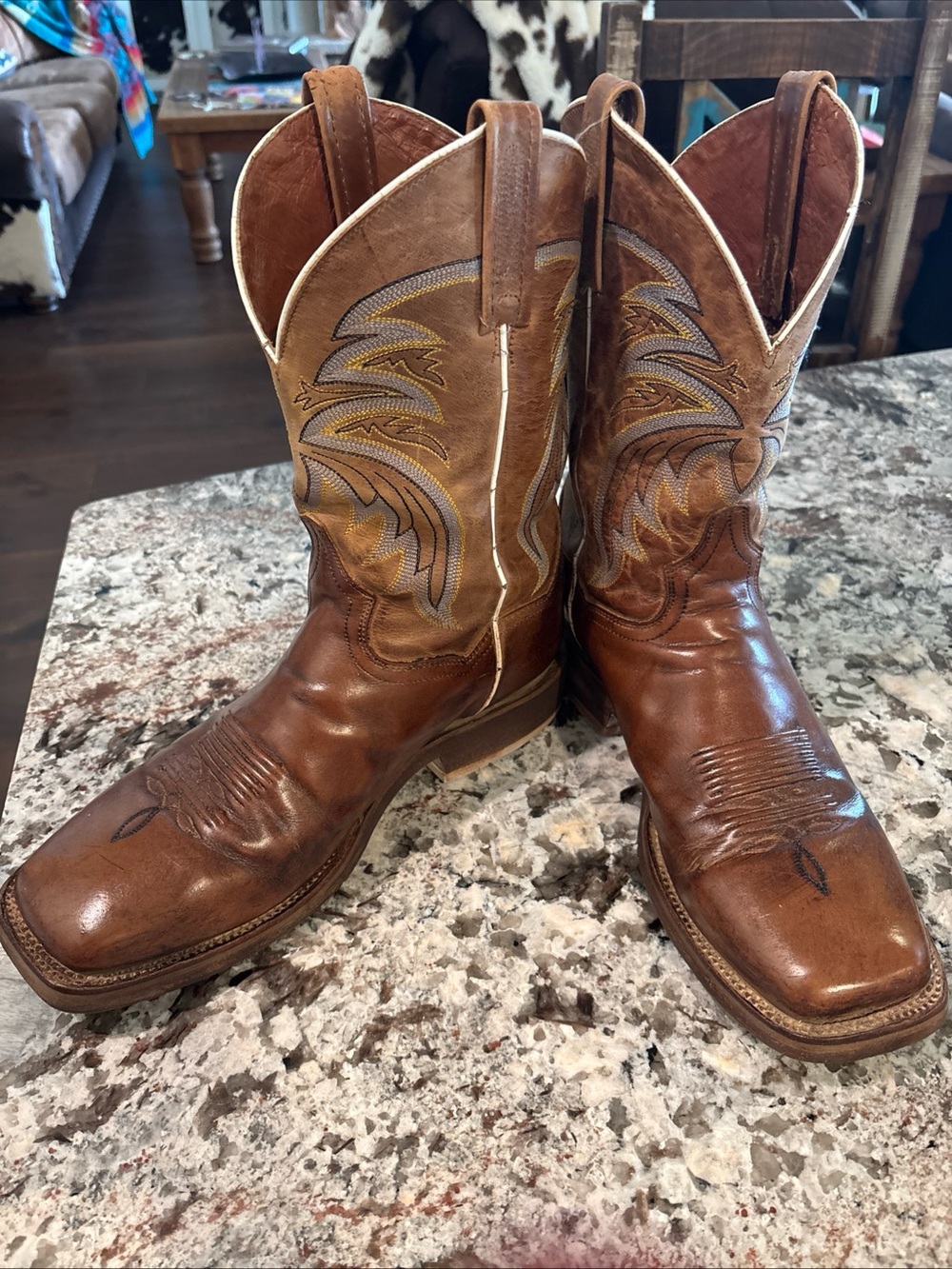 Dan Post Brown Leather Embroidered Cowboy Boots Sz 10 1/2 D